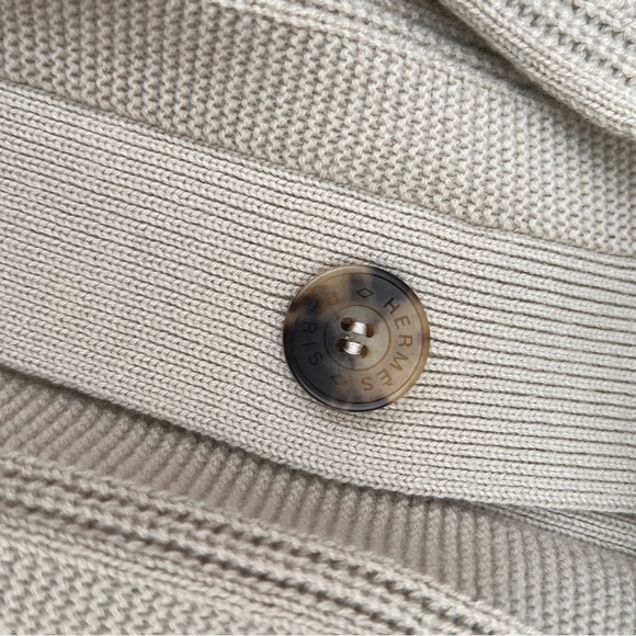 Authentic Hermes Long Cardigan 100% virgin wool - Picture 4 of 6
